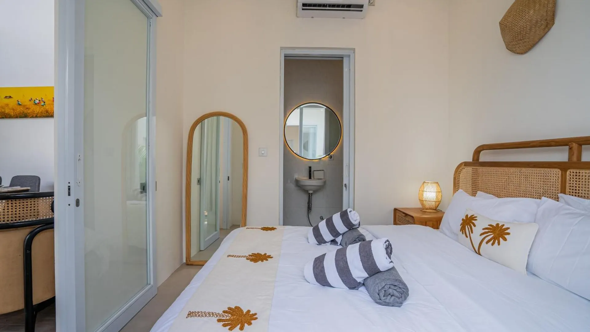 Villa Peyot - 2Br Villa In Kerobokan
